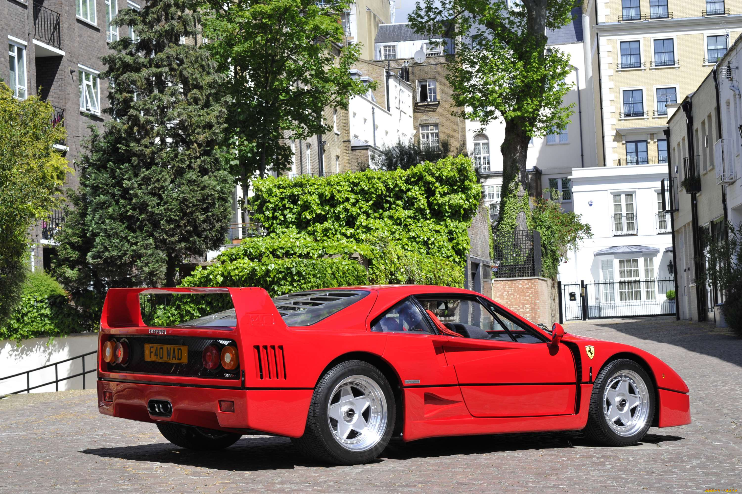 Cars came. Ferrari f40. Феррари f40 1991. Ferrari f40 Competizione. Ferrari f40 рама.